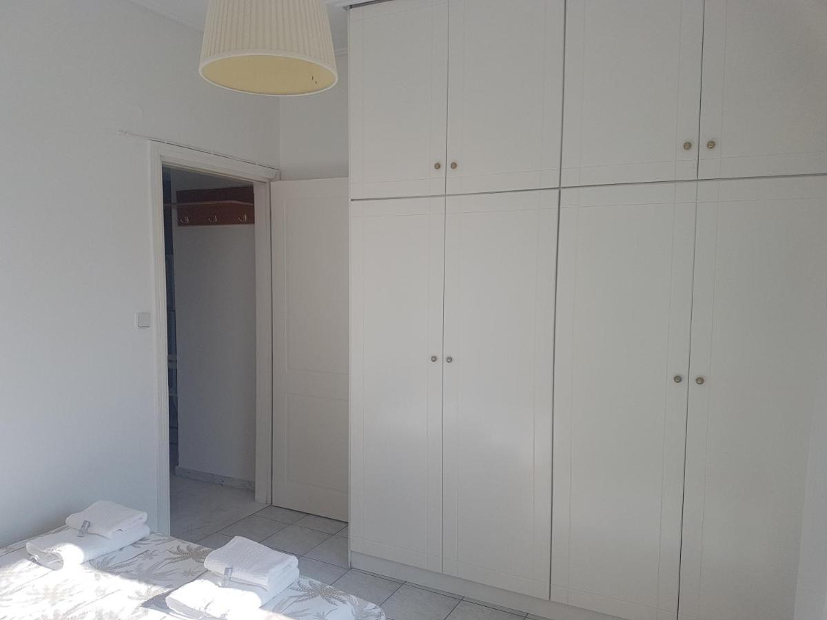 Nn Larisa Deluxe Apartment Екстериор снимка